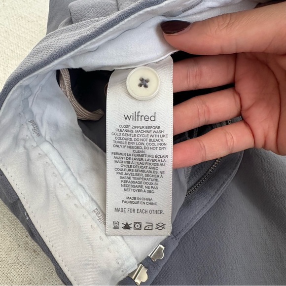 Aritzia Effortless Pant - Picture 5 of 9